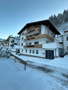 Obiekt Chalet Sofie zimą