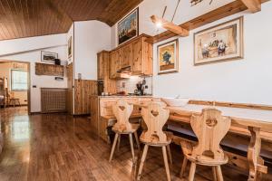Fotografie z fotogalerie ubytování Appartamento Sellaronda v v Arabbě + 5 fotografií