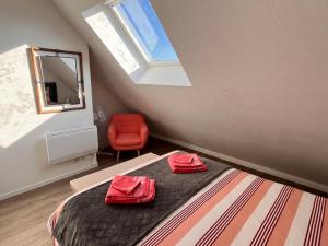 Posteľ alebo postele v izbe v ubytovaní APPT 4P - Manoirs 1 à la Mer Chez Claudette & Marc