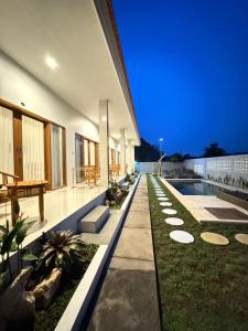 Zahrada ubytování Bayedan Homestay