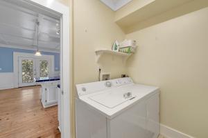 Koupelna v ubytování Ole River Cottage + 55 fotografií