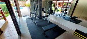 Fitness centrum a/nebo fitness zařízení v ubytování Pousada das Saíras