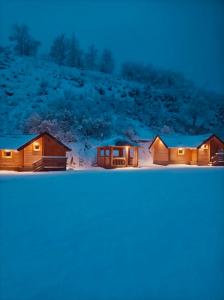 Wooden Corner durante el invierno