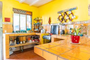 Köök või kööginurk majutusasutuses Casa Terra Hostel