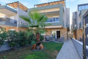 En have udenfor Glaros Premium Deluxe House