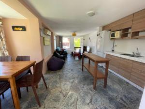 Køkken eller tekøkken på Nirvana Pop