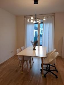 Foto dalla galleria di Mailänder platz 70173 Stuttgart a Stoccarda