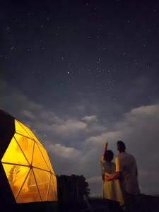 ワイプにある1 Waipū Thunder Domes Off-grid Eco Seaview Glamping Domeのギャラリーの写真