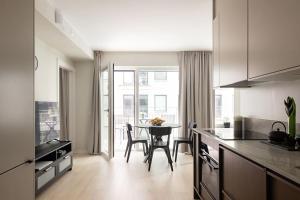 Dapur atau dapur kecil di Modern City Gem