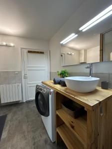Galería fotográfica de Appartement Duplex à Brie-Comte-Robert en Brie-Comte-Robert 11 fotos más
