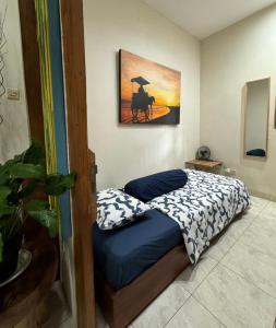 Postel nebo postele na pokoji v ubytování Dream Village Villa Jogja + 6 fotografií