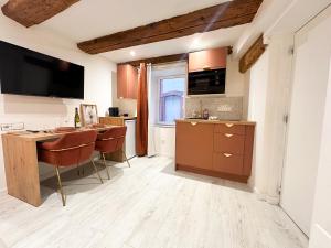 Kuchnia lub aneks kuchenny w obiekcie Suite Ruby