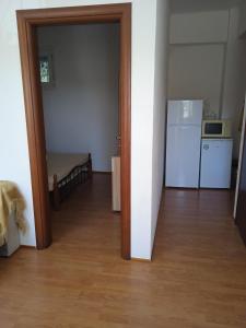 Kuchyň nebo kuchyňský kout v ubytování Apartment Michail 2