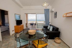 Televisyen dan/atau pusat hiburan di Residence Sole Dell'Argentario