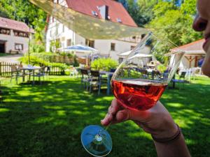 Nápoje v ubytování Appartement Sittenbach "Love"