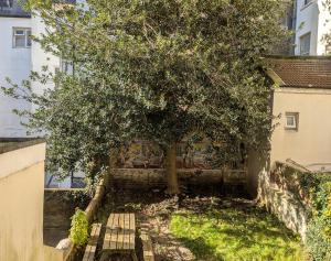 Gallery image of Central Brighton Stunning 3Bed with garden, Sleeps 8 in Brighton & Hove
