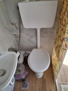 Vannituba majutusasutuses Nafpaktos studio in port ΙΙ