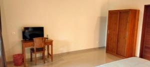 Μια τηλεόραση ή/και κέντρο ψυχαγωγίας στο Umah Landuh