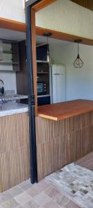 Dapur atau dapur kecil di Loft Refugio na Serra-RJ