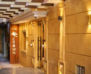 Certifikát, hodnocení, plakát nebo jiný dokument vystavený v ubytování Crown Pyramids View Hotel