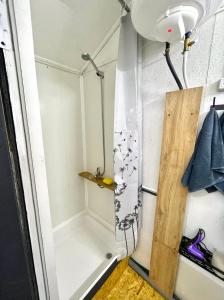 Ένα μπάνιο στο Scandinavia Camping +14 φωτογραφίες