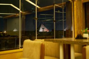 Fotografie z fotogalerie ubytování Crown Pyramids View Hotel v destinaci Giza