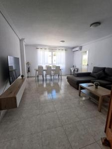 Et tv og/eller underholdning på Casa María