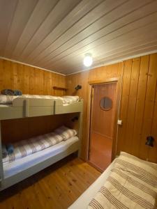 Φωτογραφία από το άλμπουμ του Base Camp Lodge σε Strond