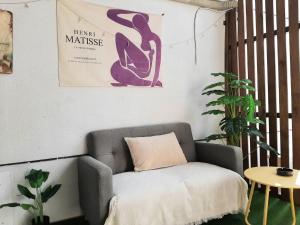 Area soggiorno di Field Trail Homestay
