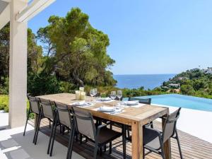 Ảnh trong thư viện ảnh của Villa in Ibiza with Sea Views near Es Torrent ở San Jose