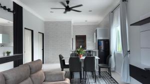 Posezení v ubytování DVilla Guesthouse Langkawi