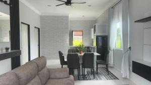 Posezení v ubytování DVilla Guesthouse Langkawi