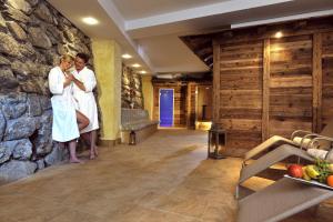 Goście zatrzymujący się w obiekcie RESL Resort