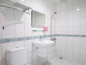 Ένα μπάνιο στο Siang Ti Ya Homestay