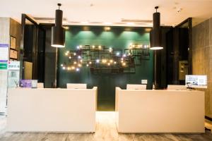 Φωτογραφία από το άλμπουμ του Echarm Hotel - Jingmen Yintai City Jingchu Institute of Technology σε Jingmen