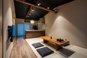 Η κουζίνα ή μικρή κουζίνα στο MACHIYA de SAUNA +9 φωτογραφίες