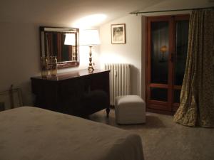 Tempat tidur dalam kamar di La Terrazza Apartment