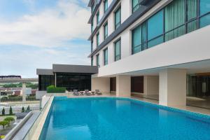Πισίνα στο ή κοντά στο Four Points by Sheraton Puchong