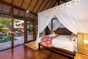 Gallery image of Palm Merah Villa in Kerobokan