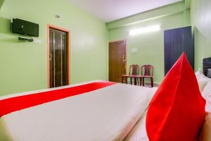 TV a/nebo společenská místnost v ubytování Hotel O M Palace