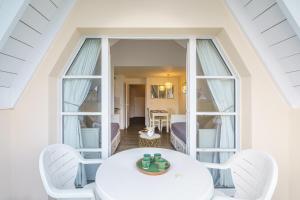 Et opholdsområde på La plage du Trez - Charmant duplex avec vue mer