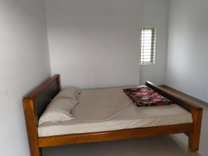 Gambar di galeri bagi SJ boarding and lodging with bar attached di Bangalore