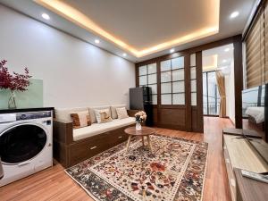 TV o dispositivi per l'intrattenimento presso NINE HOUSING 49 Linh Lang