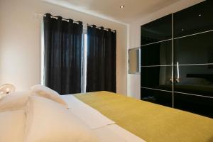 Postel nebo postele na pokoji v ubytování Villa View - Makarska Exklusiv + 26 fotografií