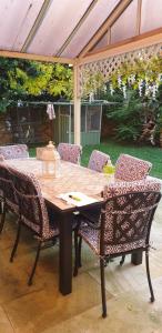 En have udenfor Hills Bed & Breakfast + 33 billeder