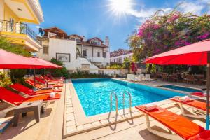 Πισίνα στο ή κοντά στο Grand Prestige Hotel