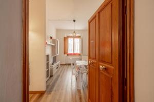 Dapur atau dapur kecil di Casa Sily by Rentbeat
