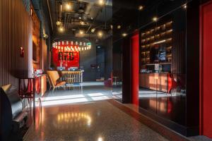 Foto dalla galleria di Radisson RED Tbilisi a Tbilisi City
