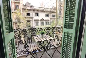 מרפסת או טרסה ב-Casa Luxe Suites Barcelona