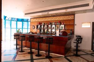 Lounge nebo bar v ubytování El Khan Sharm Hotel
